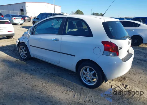 2011 Toyota Yaris z USA, uszkodzony, nr VIN JTDJT4K33B5329923